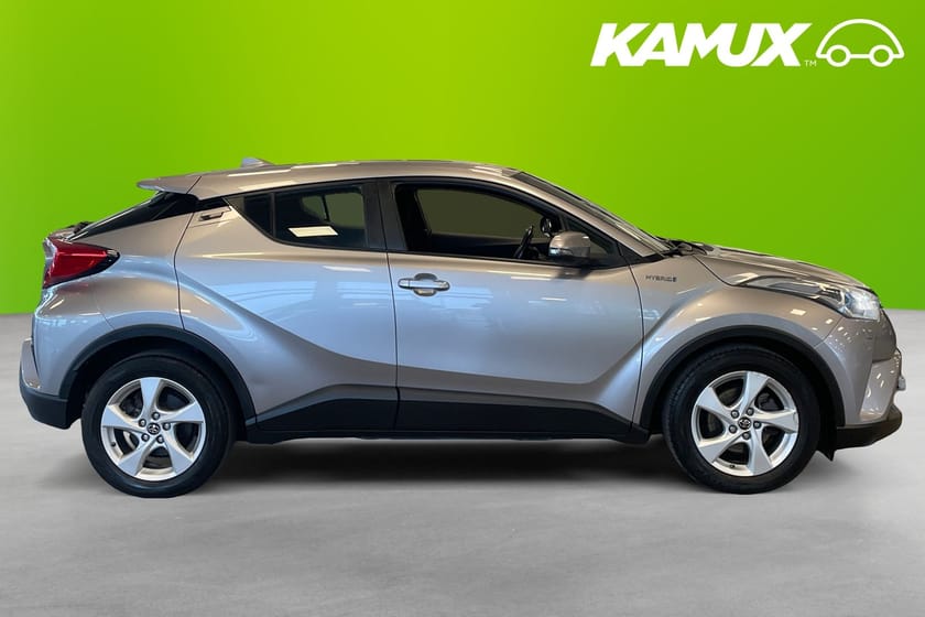 Bild 2 av Toyota C-HR Hybrid Active CVT 122hk Kamera Bluetooth
