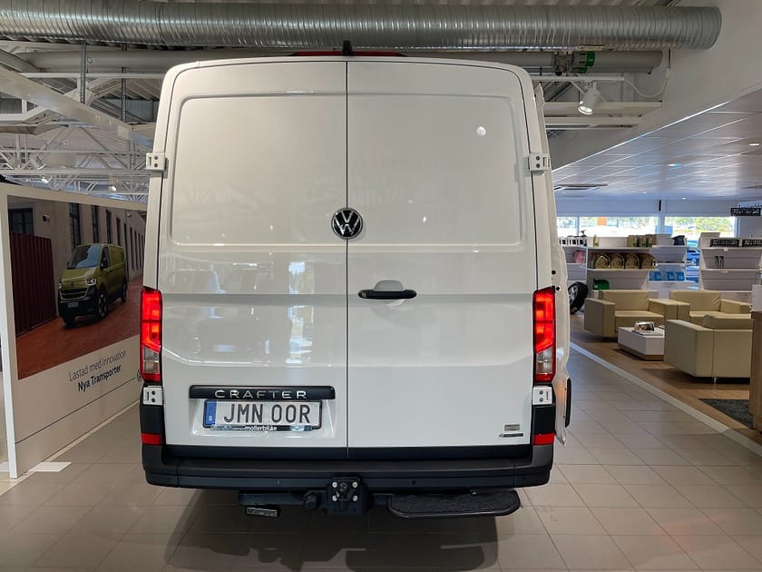 Bild 3 av Volkswagen Crafter 35 4Motion  Möllerbil Edition ink Sortimo inredning