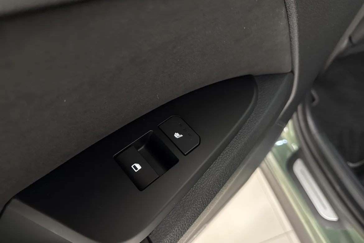 picture of a car