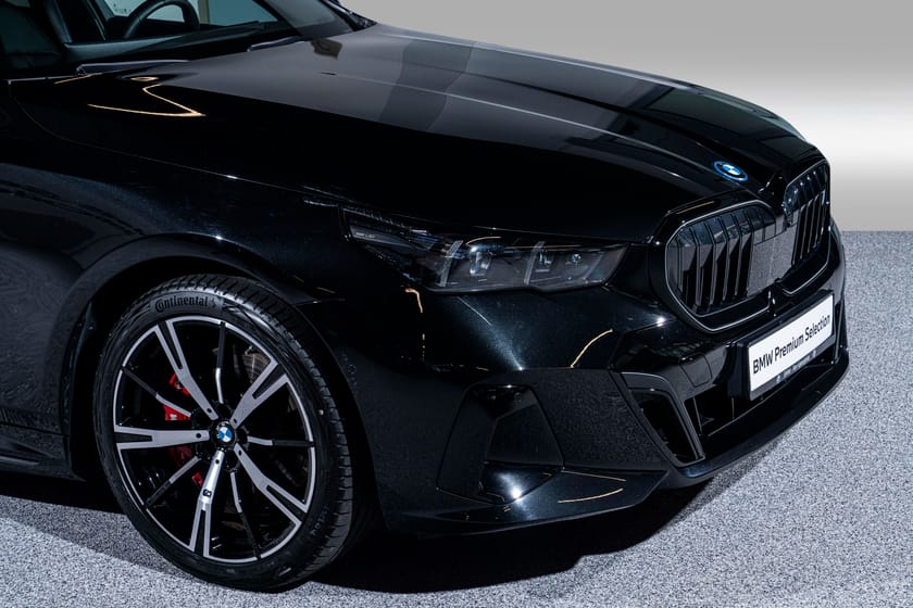 Bilde 4 av BMW i5 xDrive40 Touring xDrive 40 6,99% Komf.seter/M-Sport PRO/B&W++
