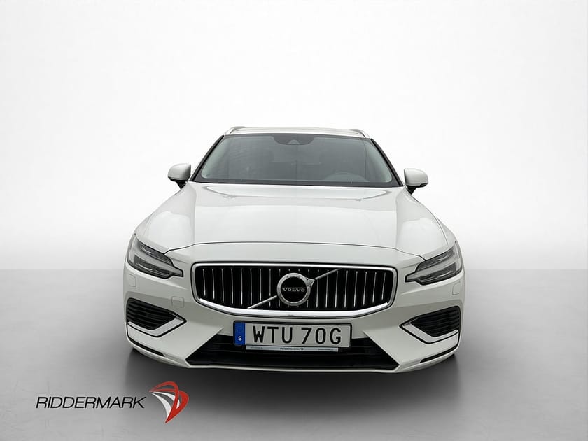 Bild 2 av Volvo V60 Recharge T6 AWD Inscription EXP Värm Drag Kamera