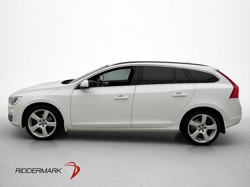 Bild 5 av Volvo V60 D3 Momentum VOC Värmare P-Sensorer Halvskinn