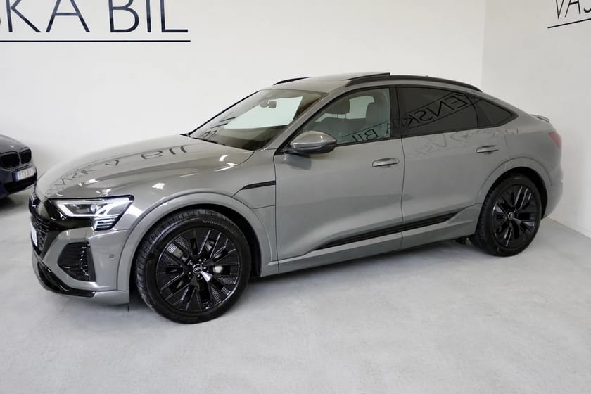 Bild 3 av Audi Q8 Sportback 55 e-tron quattro S-line Selection SE Spec