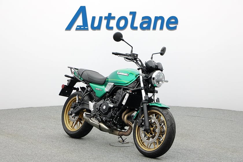 Bild 1 av Kawasaki Ninja Z650 Z650RS *Värmehandtag, 235 mil