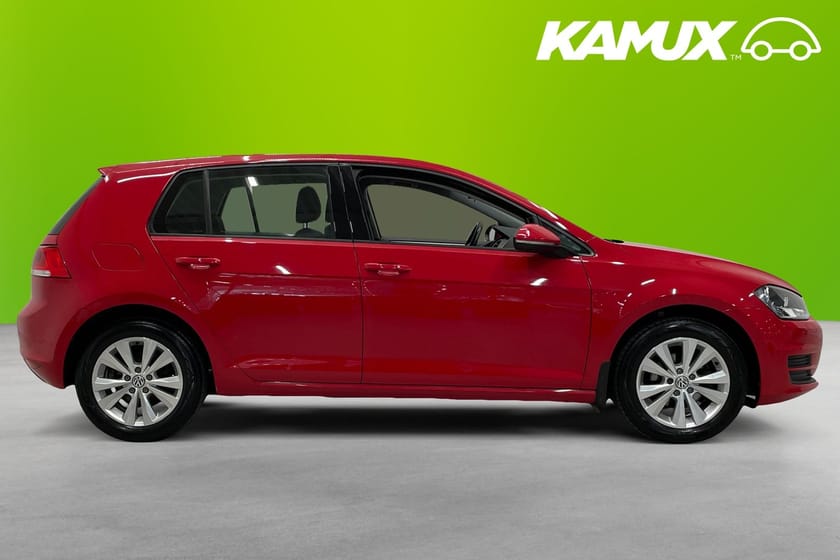 Bild 2 av Volkswagen Golf 5-door 1.2 TSI BMT DSG Sequential 110hk Backkamera Adaptiv Farthållare
