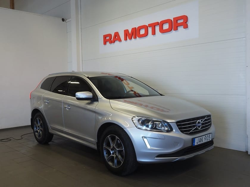Bild 3 av Volvo XC60 D4 AWD Aut Ocean Race Business Edt Drag Skinn Navi