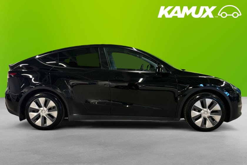 Bild 2 av Tesla Model Y Long Range AWD 514hk Drag Värmare Kamera Navi