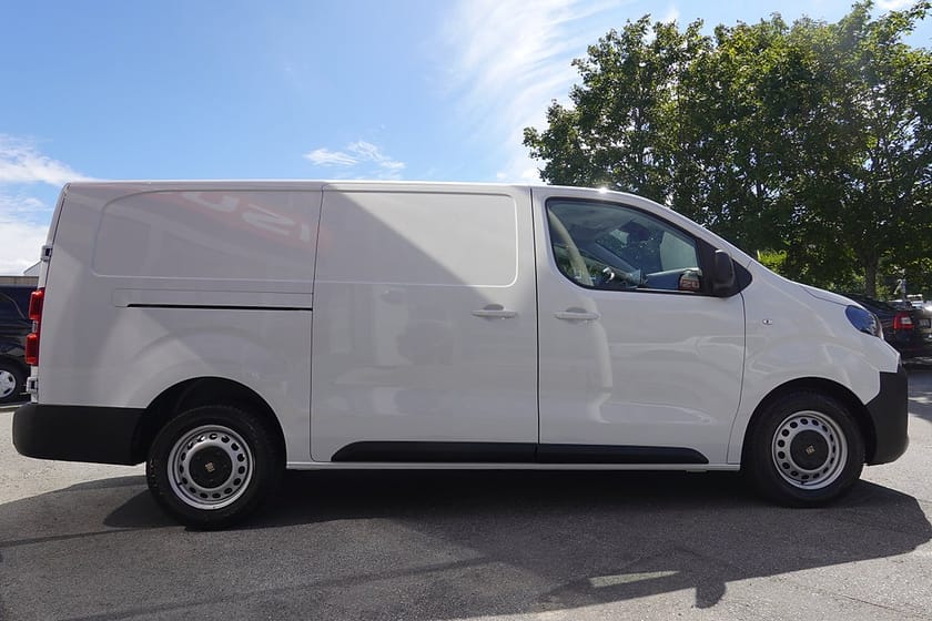 Bild 3 av Fiat Scudo Skåpbil Maxi Skåp L3 145HK | VÄRMARE | KAMERA | DRAG | OMG LEV