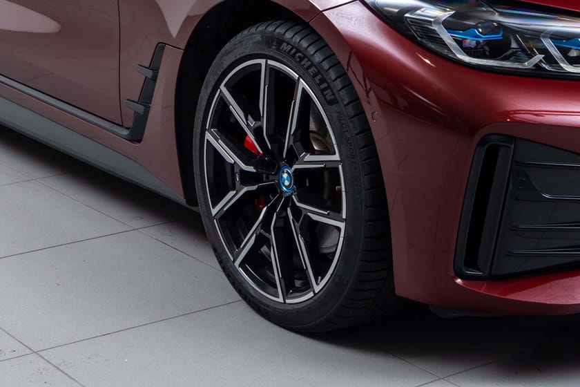 Bilde 4 av BMW i4 M50 xDrive Gran Coupé