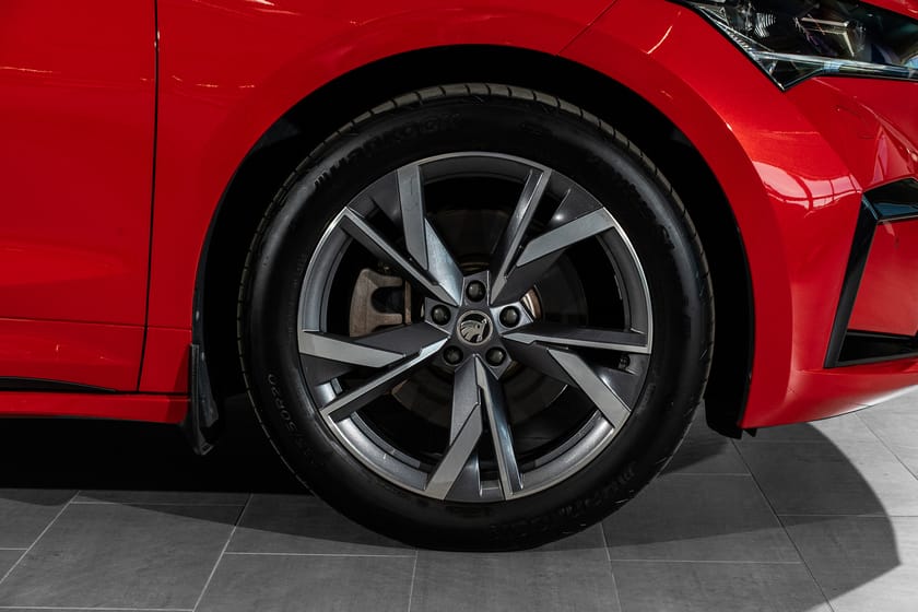 Bilde 5 av Škoda Enyaq iV 80x iV80x SportLine Varmepumpe App Matrix Memory Acc++