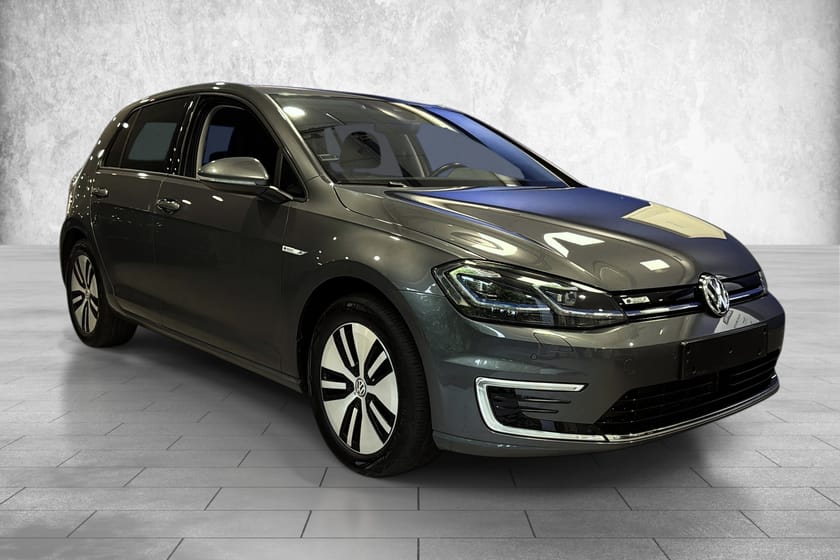 Bilde 3 av Volkswagen e-Golf 100KW/300WLTP/1eier/SKINN/R.KAMERA/GARANTI+++