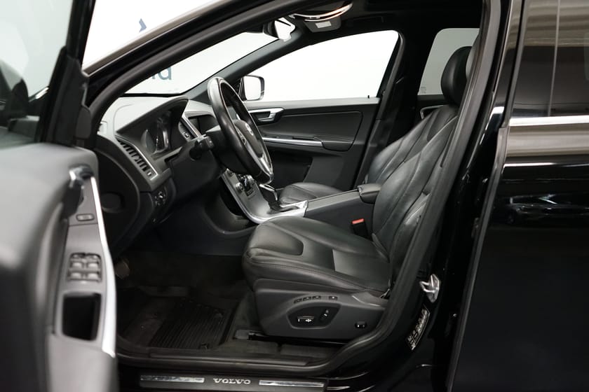Bild 5 av Volvo XC60 D4 AWD Classic Summum, Taklucka