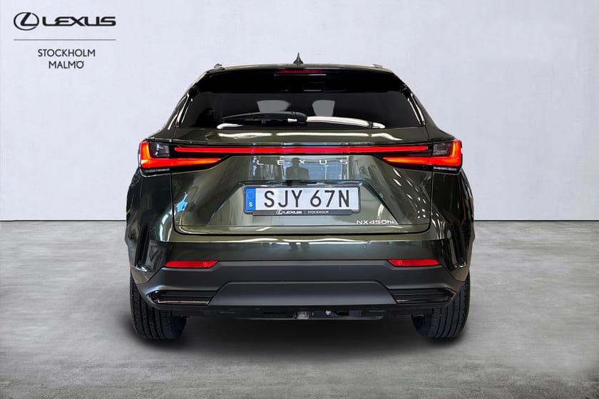 Bild 4 av Lexus NX 450h+ --Executive Teknikpaket AWD 360° HUD Navi Keyless