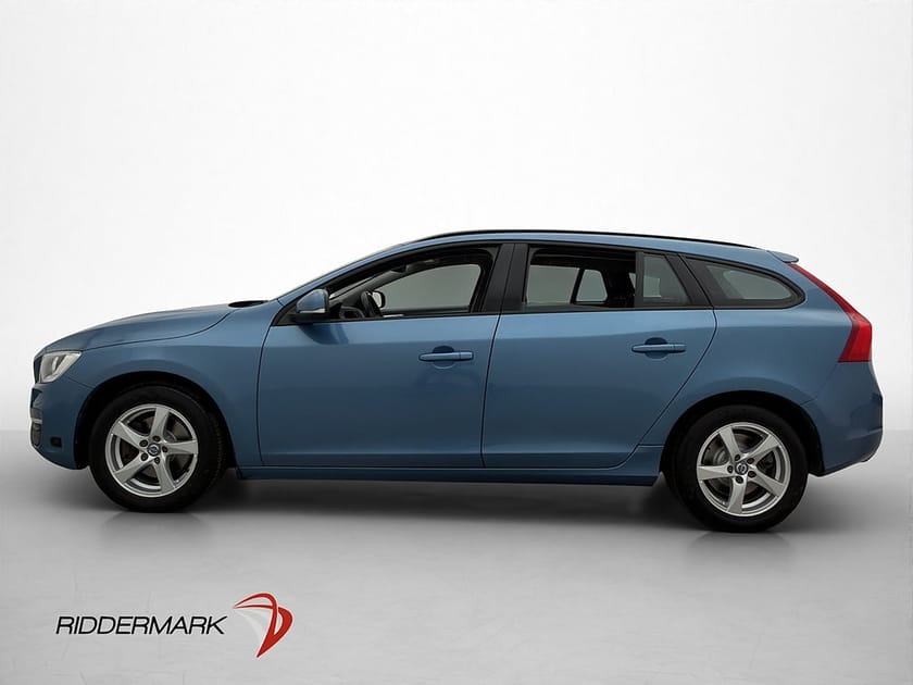 Bild 4 av Volvo V60 T3 152hk Kinetic Värmare VOC Farthållare Drag