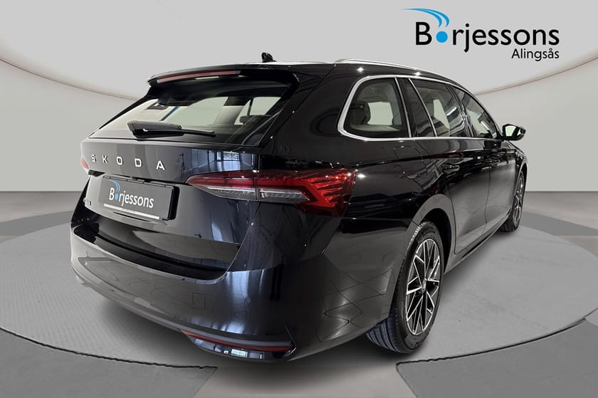 Bild 3 av Škoda Octavia Kombi SELECTION 1,5 TSI M-HEV 116 HK 7 VXL
