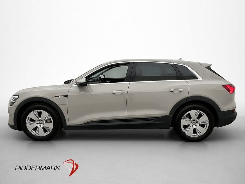 Bild 5 av Audi e-tron 50 quattro 313hk Cockpit Kamera Navi Sensorer