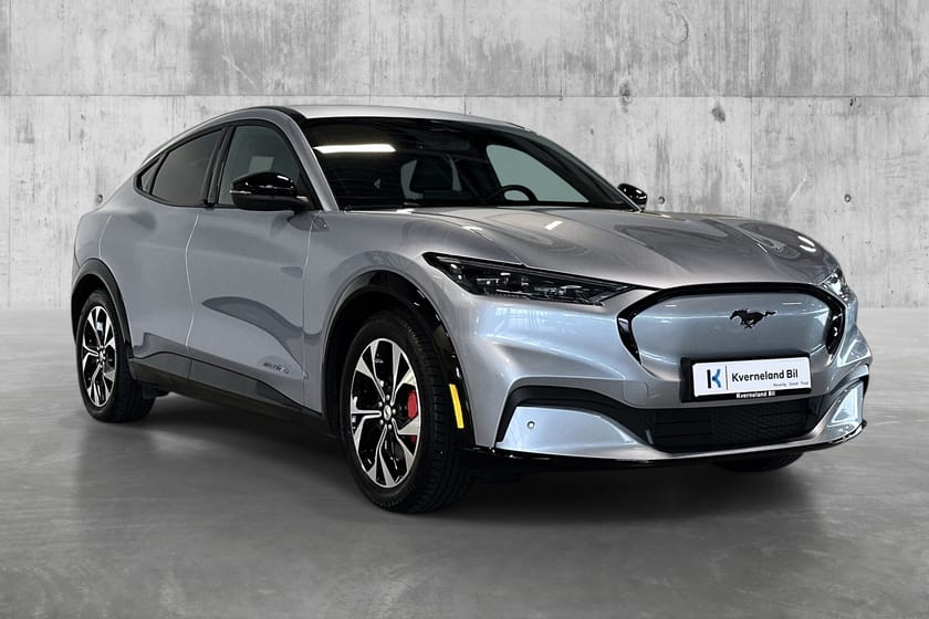 Bilde 3 av Ford Mustang Mach-E Standard Range AWD SR Skinn ACC Navi Kamera BLIS DAB Serviceavtale