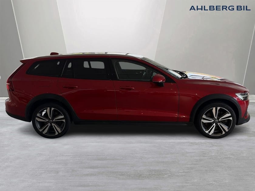 Bild 3 av Volvo V60 Cross Country D4 AWD Pro Edition