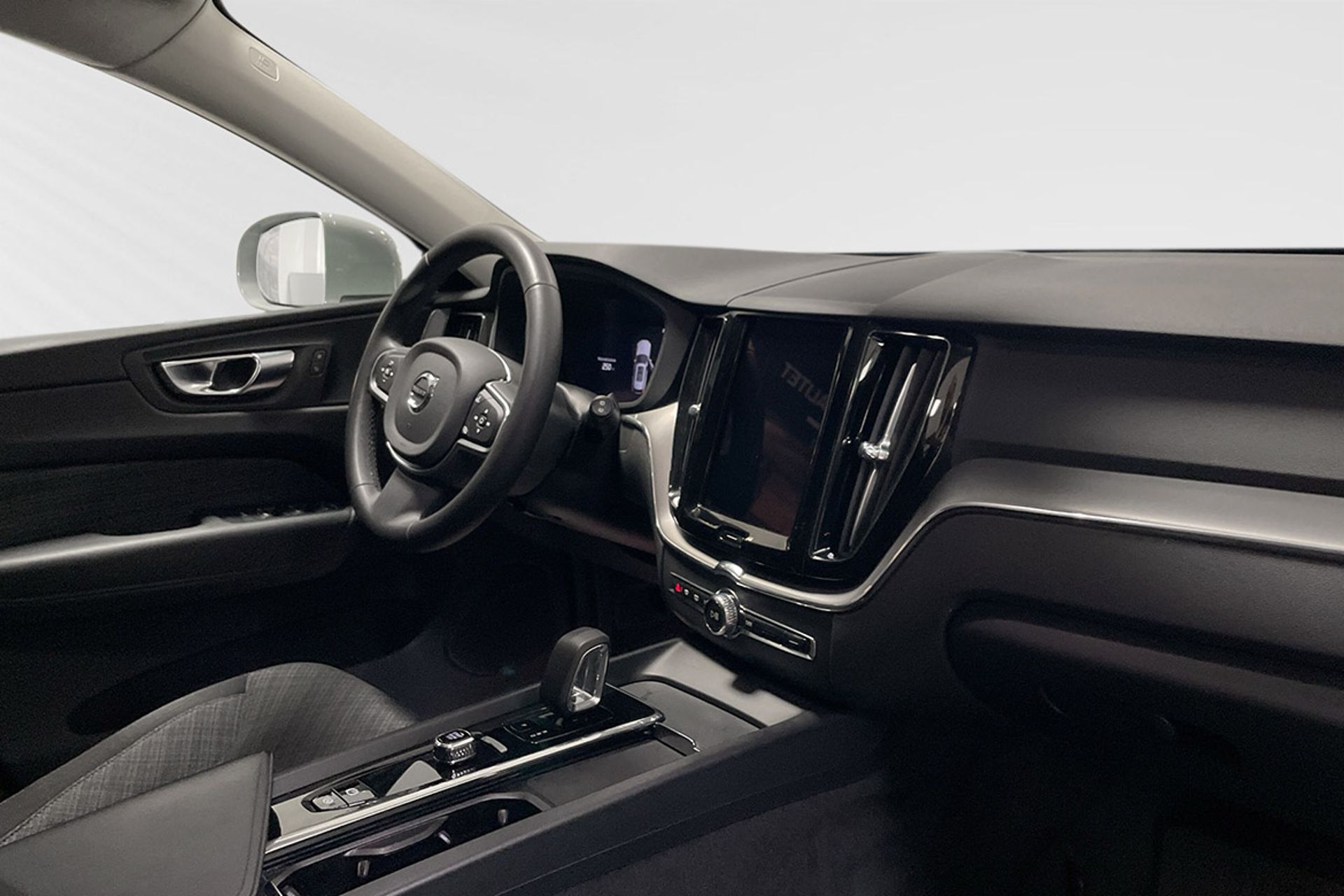 Volvo XC60 Recharge T6 II Core Edition 2024, bild 6/10