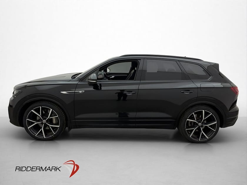 Bild 4 av Volkswagen Touareg R eHybrid V6 4M 462hk Pano Dynaudio