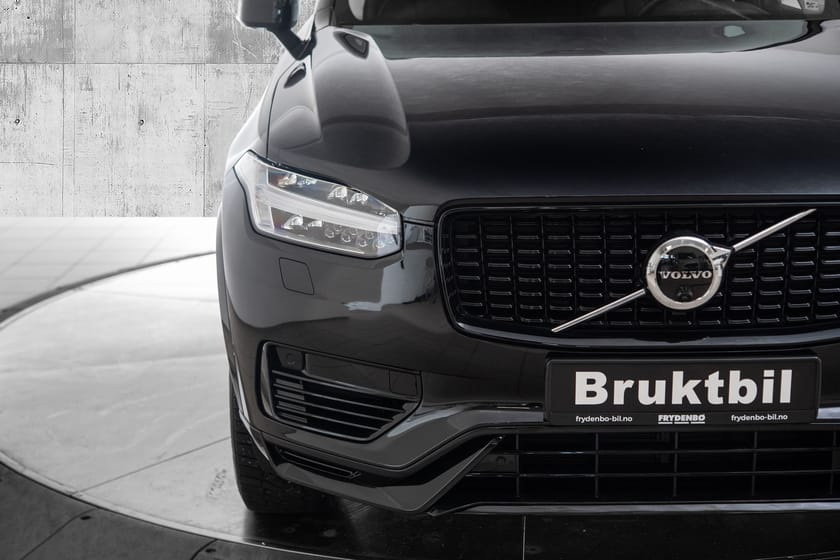 Bilde 3 av Volvo XC90 7-seater Recharge T8 Plus Dark KROK|PANO|21"|360|H&K|TONEDE