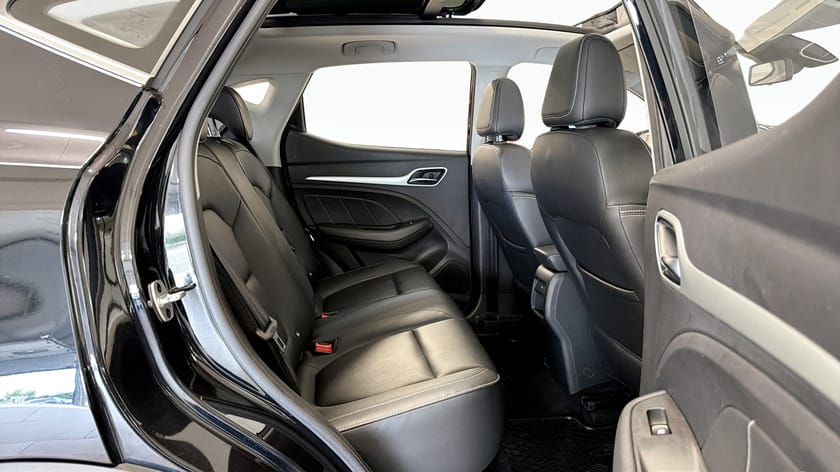 Bild 5 av MG ZS EV 143Hk / Panorama / Kamera / CarPlay