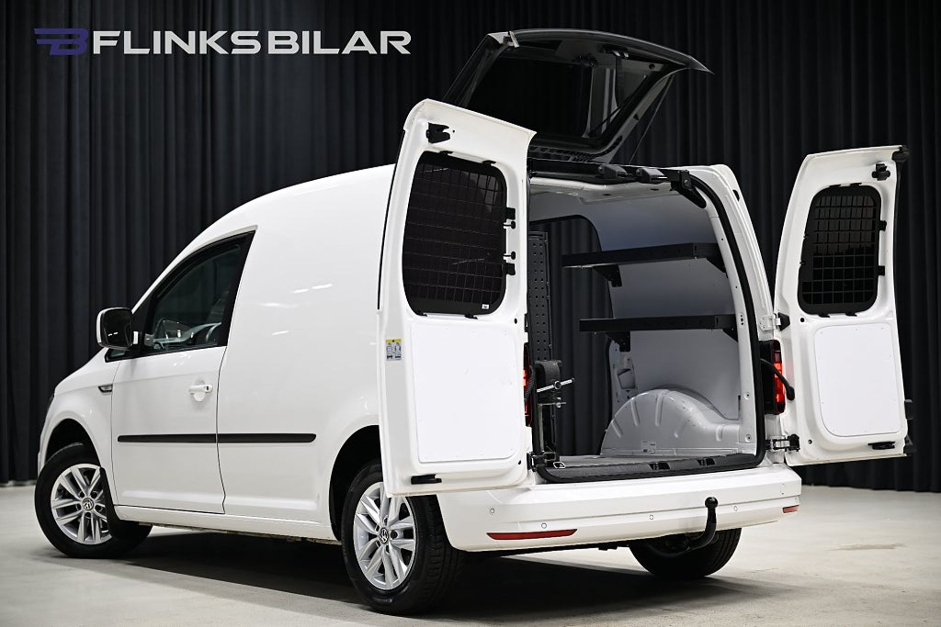 Volkswagen Caddy DSG 102HK Inredd 2020, bild 7/36