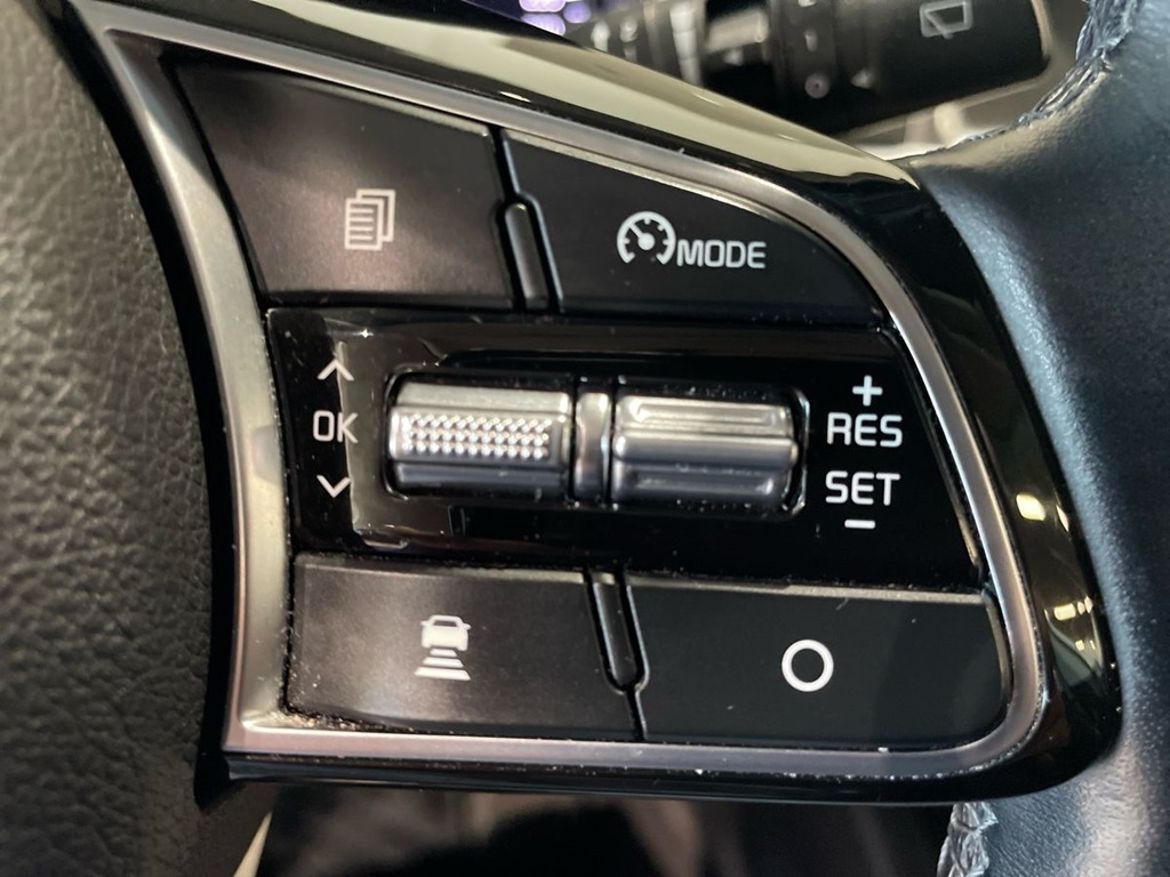 Kia Kia Optima Sport Wagon Plug-in Hybrid — bild 16
