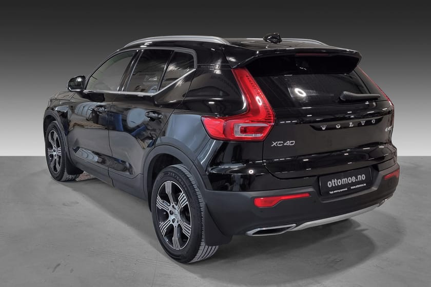 Bilde 4 av Volvo XC40 D4 AWD Inscription | KROK | KAMERA | LED BAR