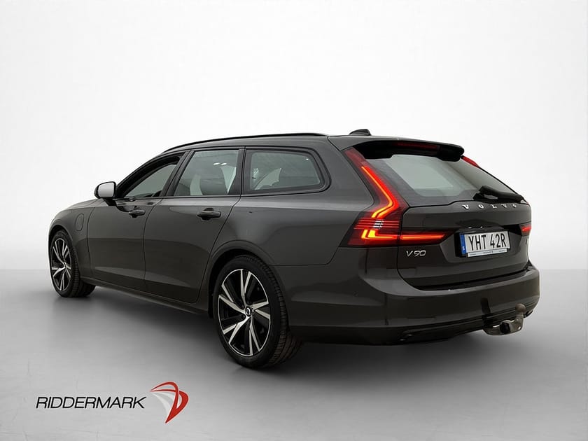 Bild 4 av Volvo V90 T6 AWD 350hk Ultimate Dark Pano 360° H/K Drag