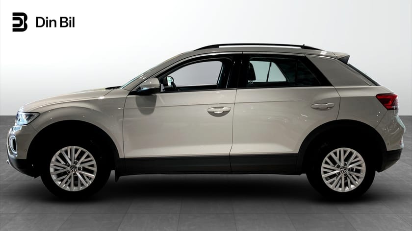 Bild 2 av Volkswagen T-Roc 1.5 TSI Sensorer/Adaptiv/Carplay 150Hk
