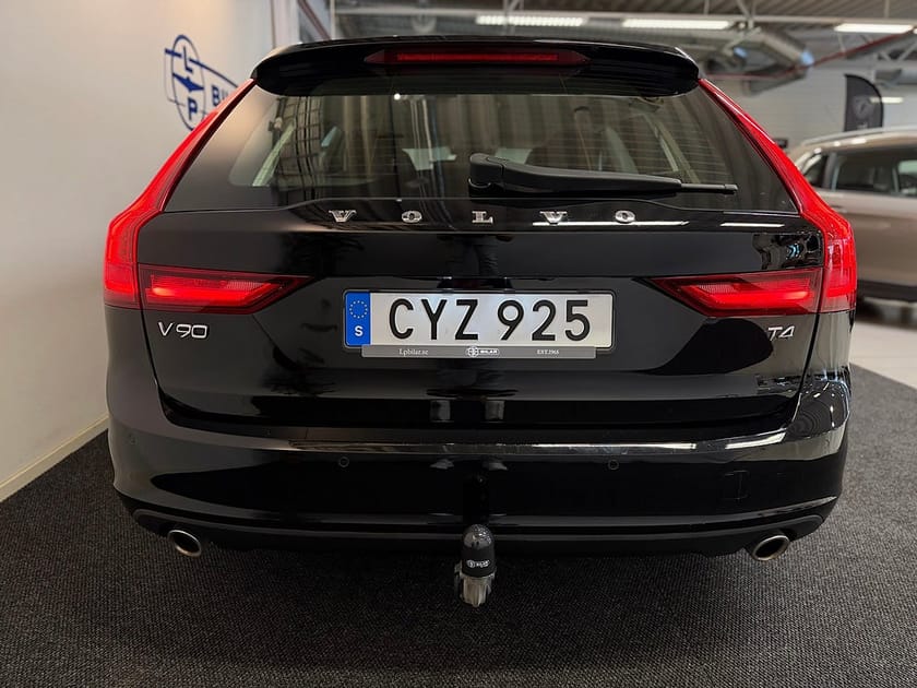 Bild 4 av Volvo V90 T4 Geartronic Business Advanced | Vhjul | kamera | Drag