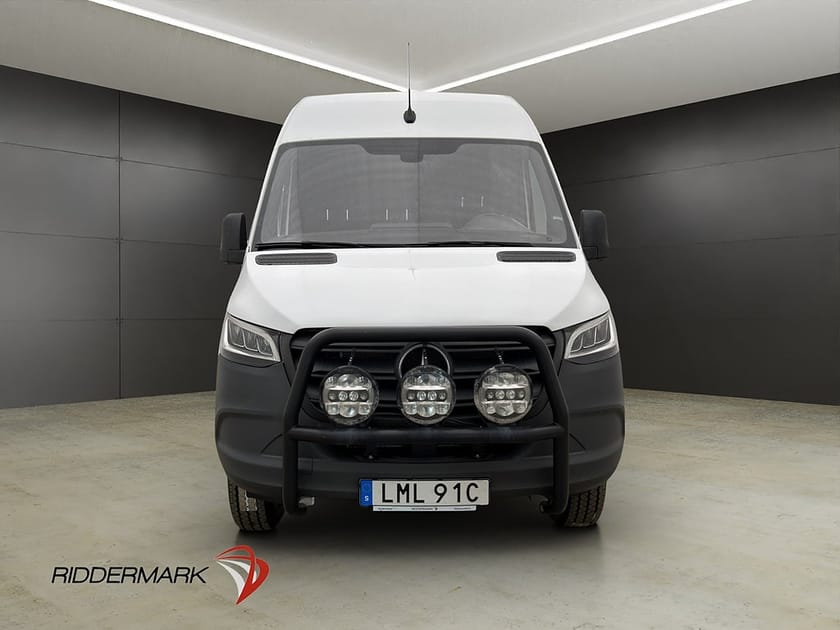 Bild 5 av Mercedes-Benz Sprinter 319 CDI 4x4 Panel Van L2H2 Värm Drag B-Kamera Moms