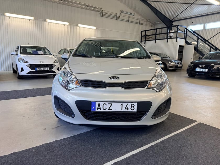 Bild 2 av Kia Rio 5-dörrar 1.2 CVVT Manuell, 84hk GLS * Låga mil *