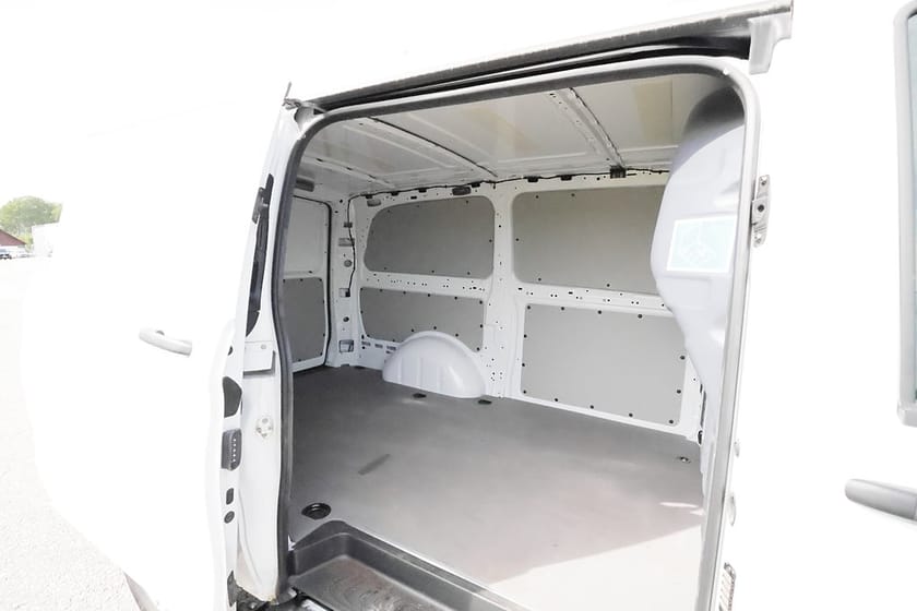Bild 5 av Mercedes-Benz eVito 112