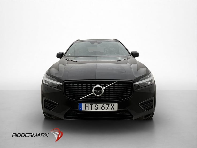 Bild 2 av Volvo XC60 Recharge T6 R-Design Pano H/K Drag 360° Elstolar