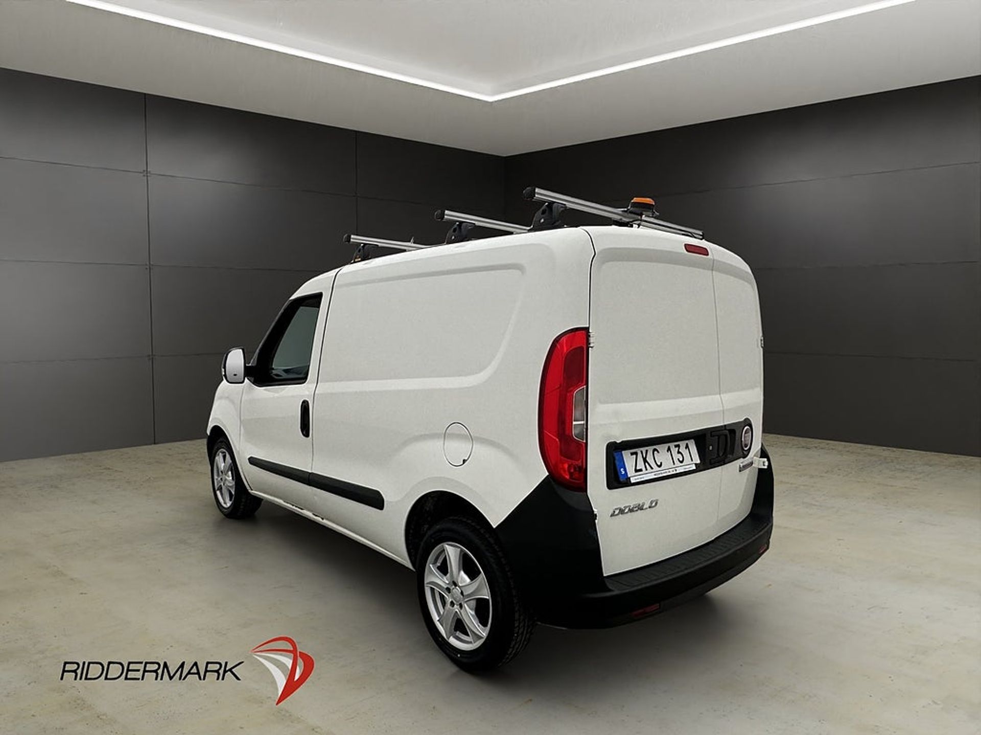 Fiat Doblo 1.3JTD 80hk 2018, bild 7/10
