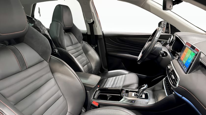 Bild 3 av MG EHS PHEV LUXURY PLUG-IN HYBRID