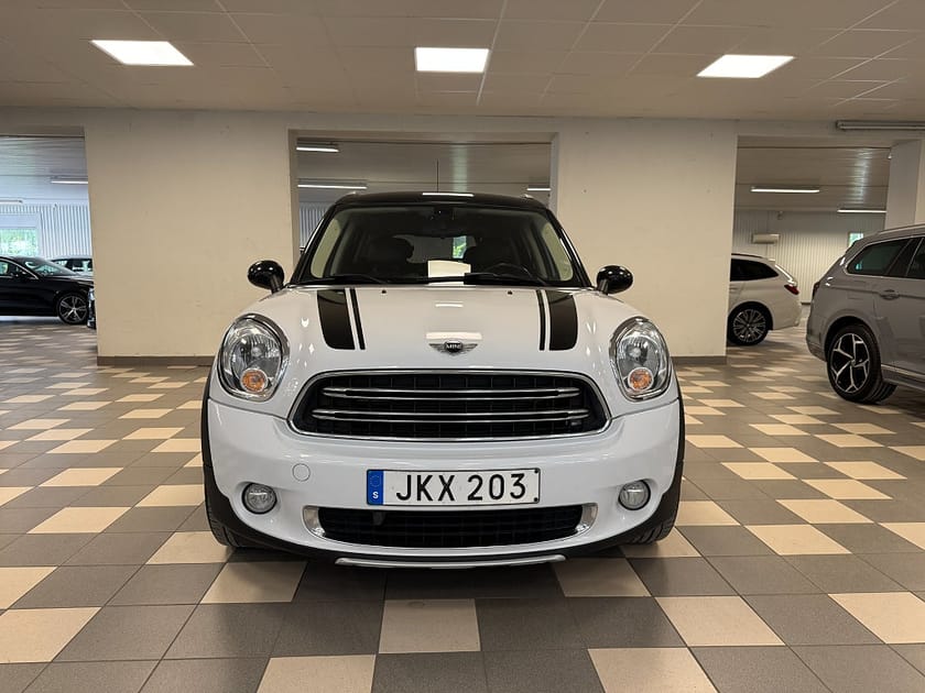 Bild 3 av MINI Countryman Cooper ALL4 Euro 6 122 Hk m/k värmare