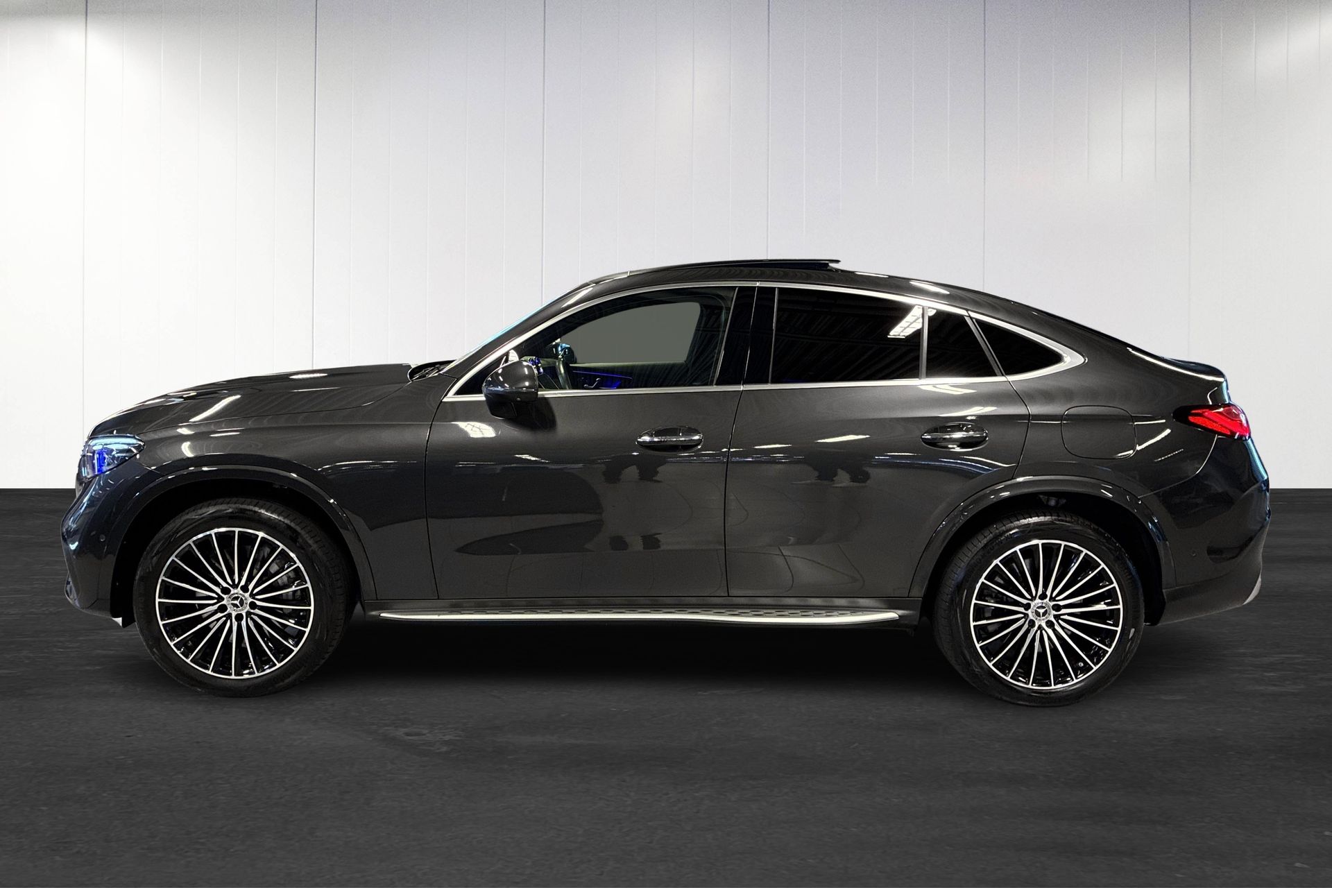 Mercedes-Benz GLC 300 e Coupé 4MATIC 2024, bild 7/10