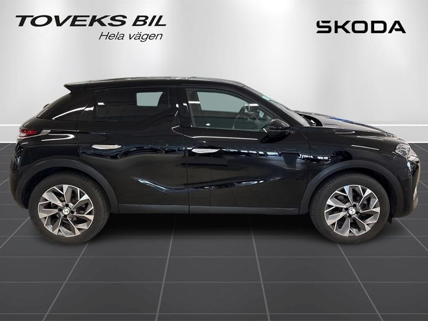 Bild 2 av DS 3 Crossback E-TENSE 136Hk Backkamera Navigation