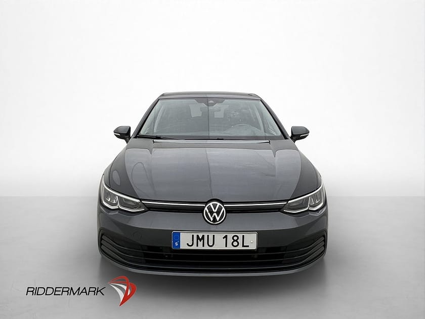 Bild 2 av Volkswagen Golf 1.5 TSI Dragkrok Cockpit Kamera CarPlay Navi