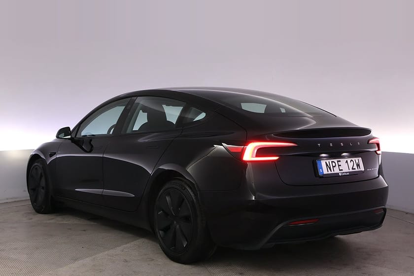 Bild 4 av Tesla Model 3 Long Range AWD