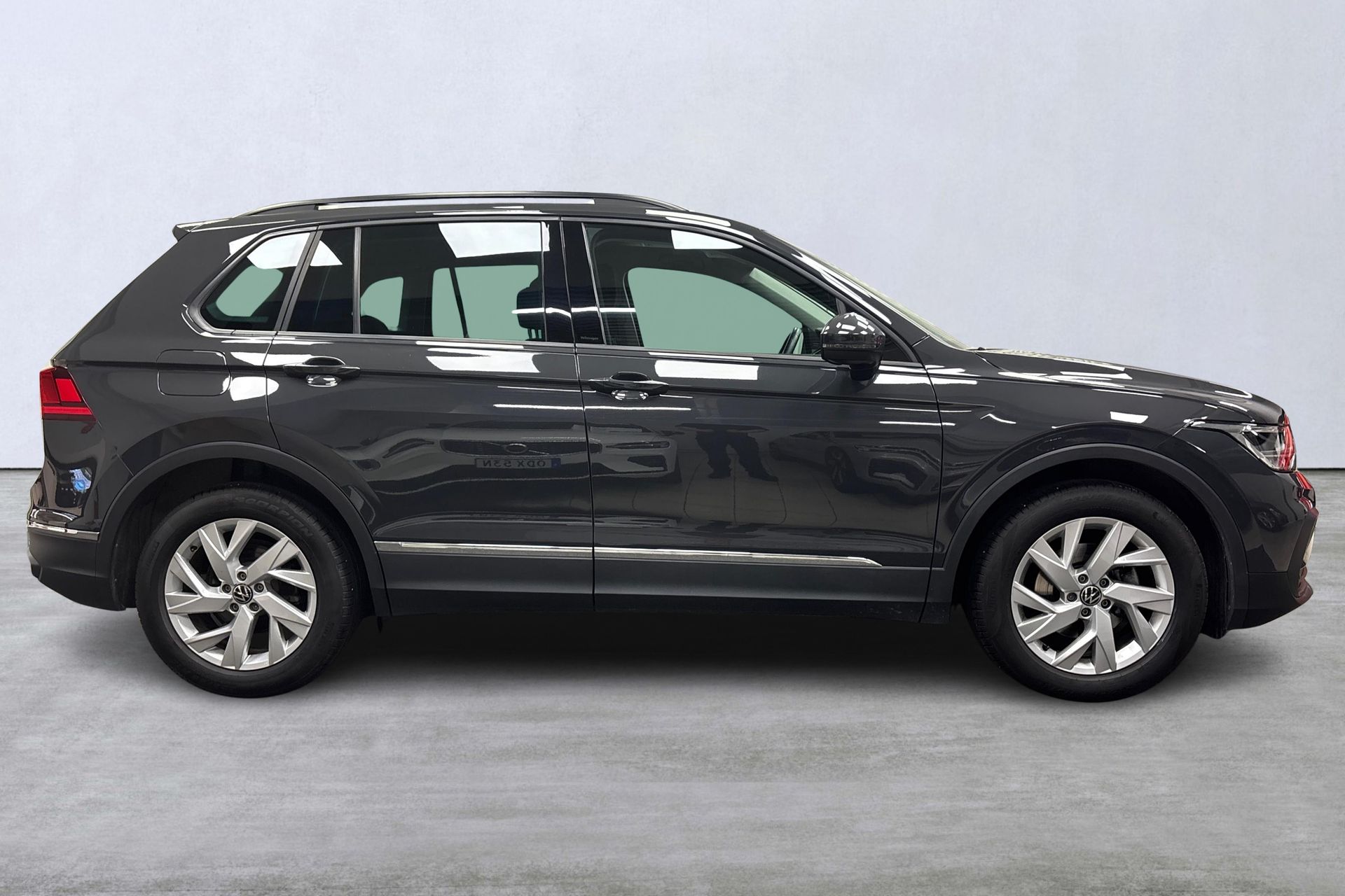 Volkswagen Tiguan 1.5 TSI, DSG, 150hk 2021, bild 3/10