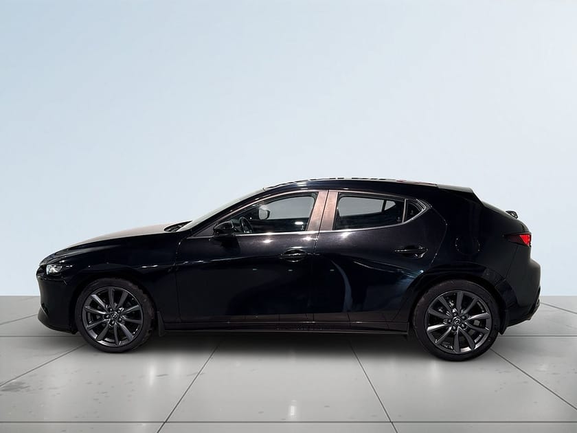 Bild 4 av Mazda 3 Hatchback 2.0 M Hybrid Kamera GPS HuD Rattvärme SoV
