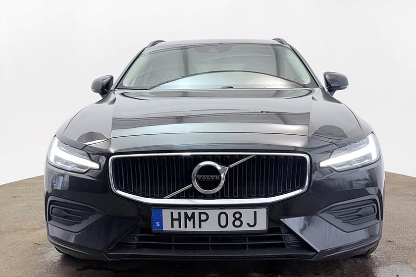 Bild 3 av Volvo V60 B4 Aut Momentum Adv Drag Navi Kamera Värmare 197hk