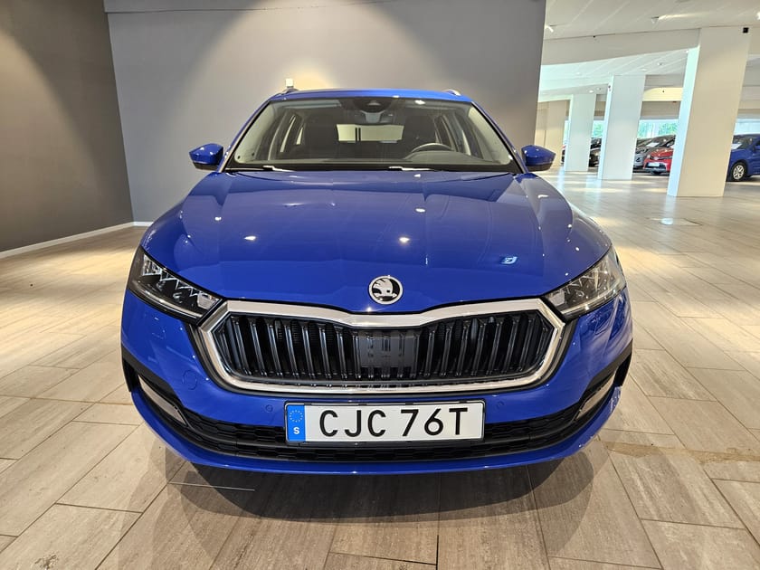 Bild 3 av Škoda Octavia Kombi 1.0 110hk TSI e-TEC DSG | V-hjul Värmare Drag