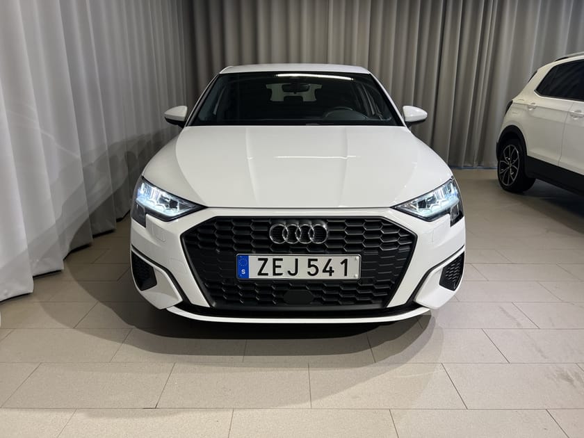 Bild 2 av Audi A3 Sportback 35 TFSI PROLINE 150 HK S TRONIC