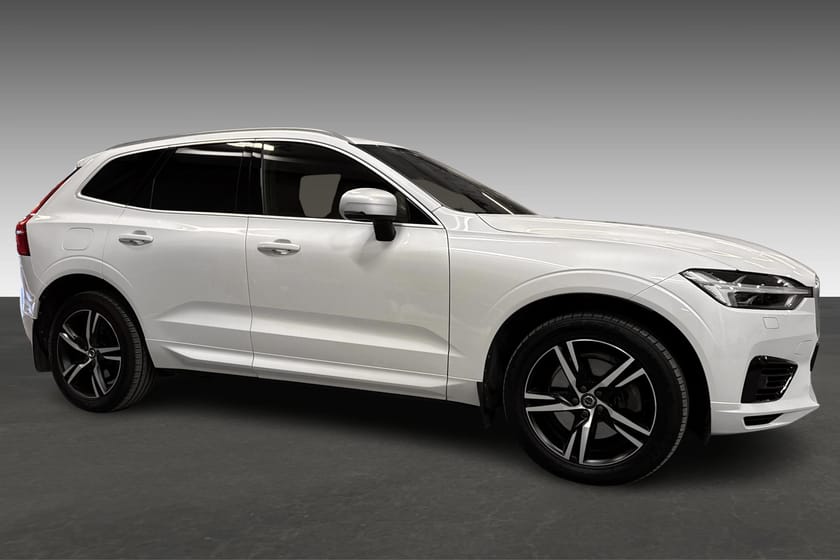 Bilde 3 av Volvo XC60 T8 AWD Twin E. R-design, Krok, Navi PRO, 360° kam, HUD