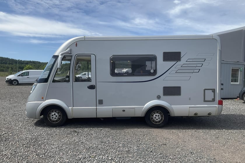 Bild 2 av HYMER Campervan Fiat 508 CL
